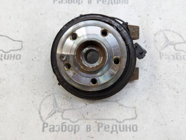 Кулак подвески задний правый MERCEDES-BENZ V-класс W447 рестайлинг (2019 - 2025) — Разборка Мерседес