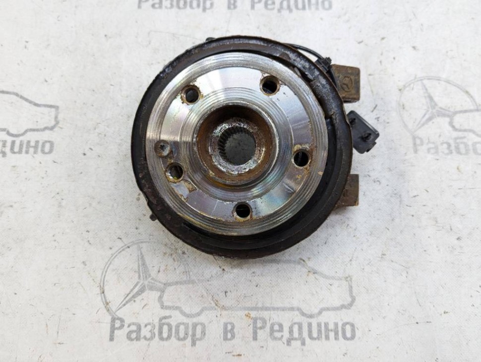 Кулак подвески задний правый MERCEDES-BENZ V-класс W447 рестайлинг (2019 - 2025) фото 1 — Разборка Мерседес