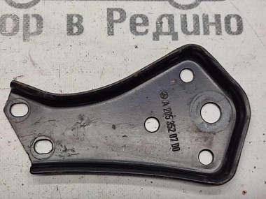 Кронштейн MERCEDES-BENZ C-класс W205/S205/C205/A205 рестайлинг (2018 - 2023) — Разборка Мерседес