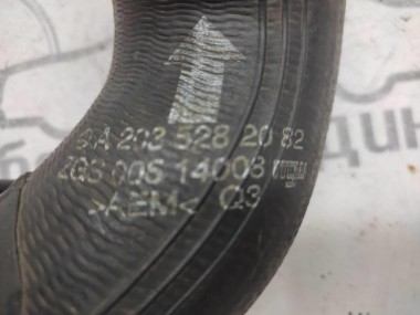 Патрубок интеркулера MERCEDES-BENZ C-класс W203/S203/CL203 (2000 - 2004) — Разборка Мерседес