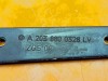Петля капота MERCEDES-BENZ C-класс W203/S203/CL203 (2000 - 2004) фото 4 &mdash; Разборка Мерседес