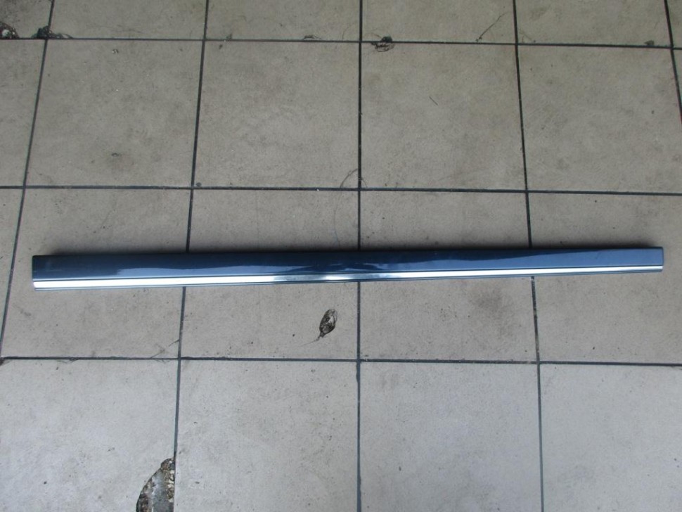 Молдинг двери MERCEDES-BENZ E-класс W211/S211 (2002 - 2006) фото 1 — Разборка Мерседес