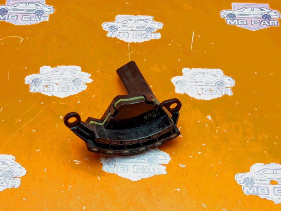 Датчик угла поворота MERCEDES-BENZ S-класс W220 (1998 - 2005) фото 1 &mdash; Разборка Мерседес