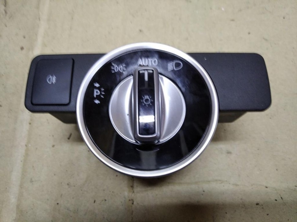Переключатель света MERCEDES-BENZ GLA-class w156 фото 1 — Разборка Мерседес