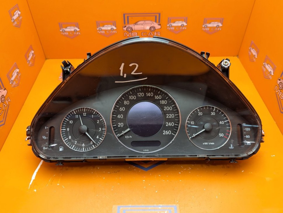 Щиток приборов MERCEDES-BENZ E-класс W211/S211 (2002 - 2006) фото 1 &mdash; Разборка Мерседес