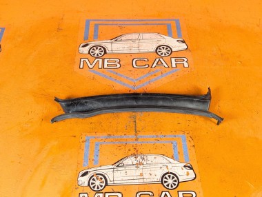 Водосток MERCEDES-BENZ E-класс W124/S124/C124/A124 (1984 - 1997) E 300 CDI 3.0 AT (136 л.с.) &mdash; Разборка Мерседес