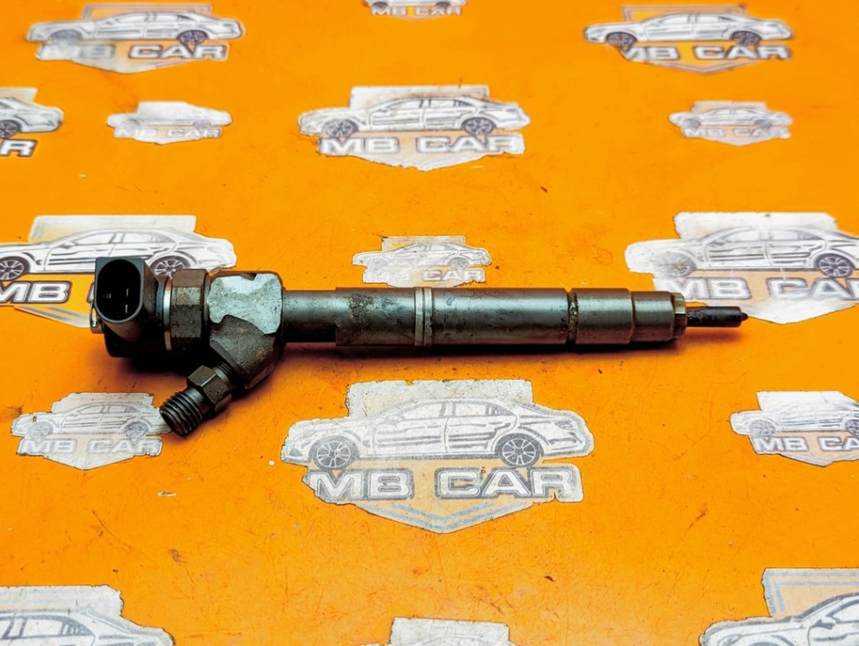 Форсунка ДИЗЕЛЬ MERCEDES-BENZ S-класс W220 (1998 - 2005) фото 1 &mdash; Разборка Мерседес