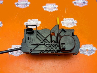 Замок капота MERCEDES-BENZ B-класс W246 (2011 - 2014) — Разборка Мерседес