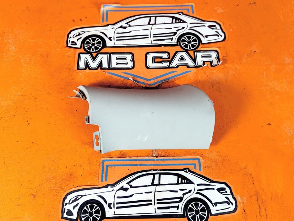 Накладка задней стойки MERCEDES-BENZ M-класс W166 (2011 - 2015) фото 1 &mdash; Разборка Мерседес