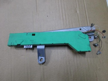 Усилитель антенны MERCEDES-BENZ E-класс W211/S211 (2002 - 2006) — Разборка Мерседес