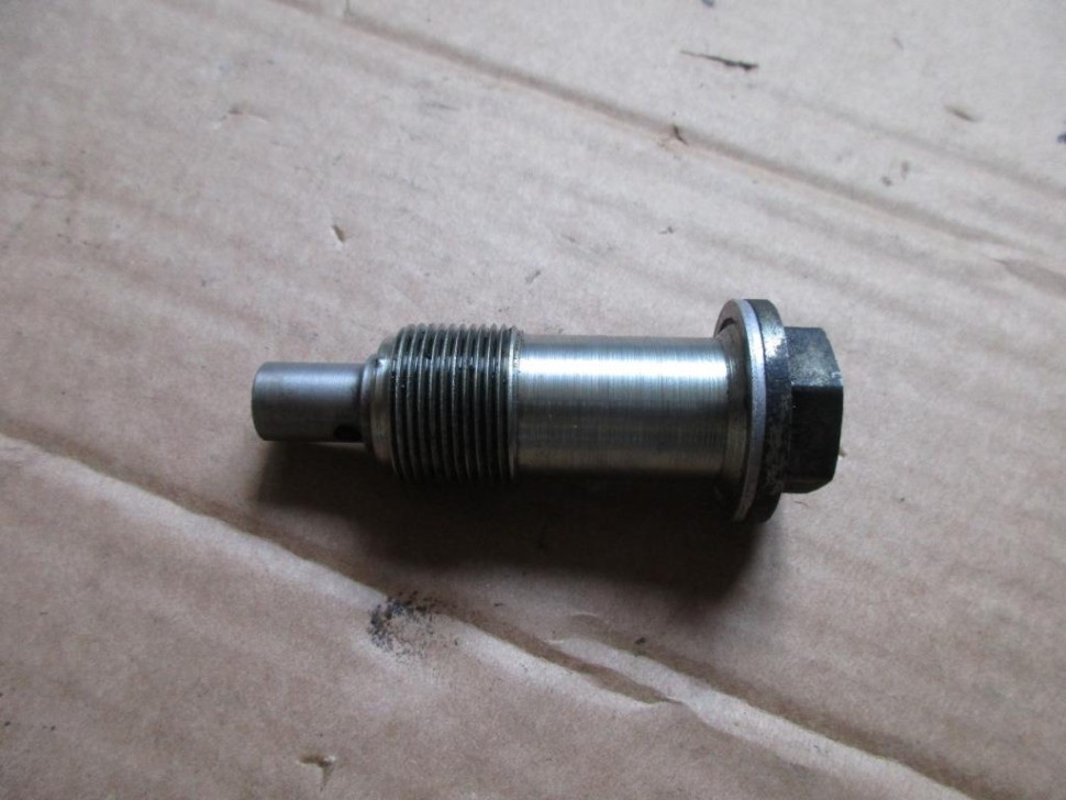 Натяжитель цепи MERCEDES-BENZ Vito W638 (1996 - 2003) фото 1 — Разборка Мерседес