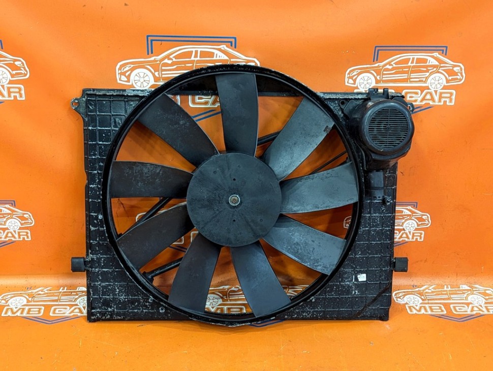 Вентилятор основной MERCEDES-BENZ S-класс W220 (1998 - 2005) фото 1 — Разборка Мерседес
