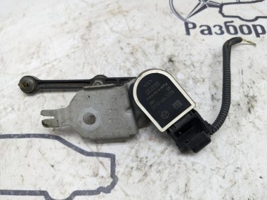 Датчик уровня пола MERCEDES-BENZ C-класс W205/S205/C205/A205 (2014 - 2018) — Разборка Мерседес
