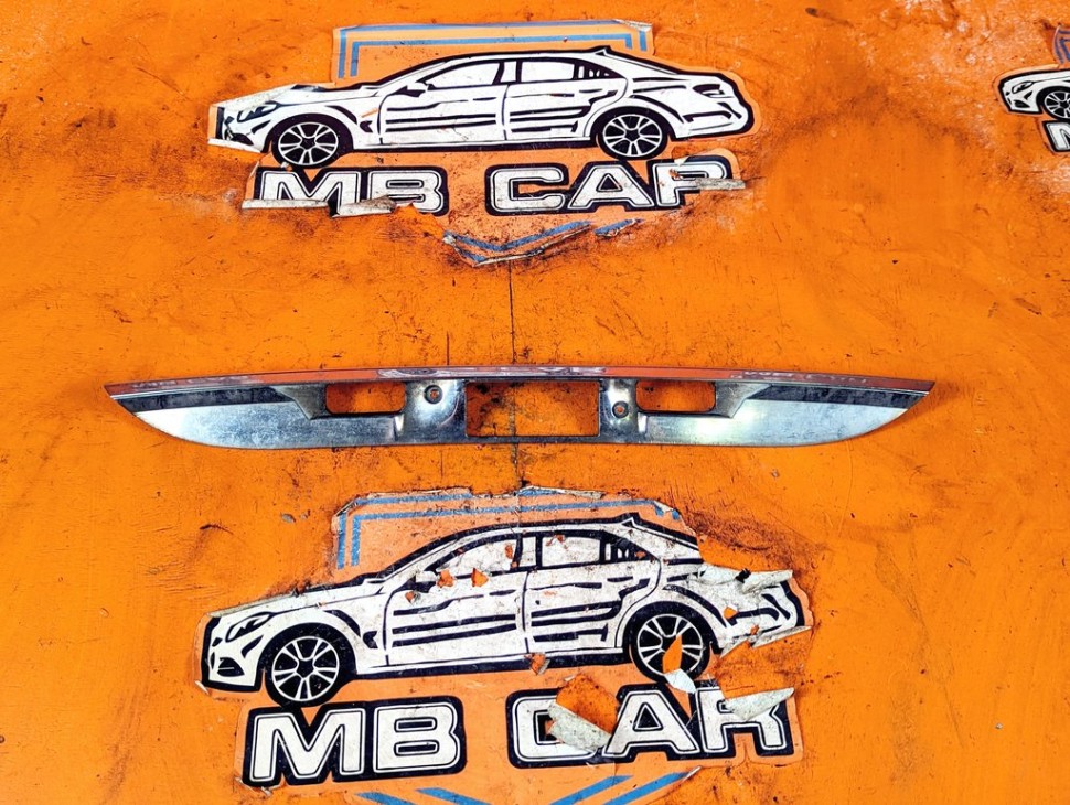 Накладка крышки багажника MERCEDES-BENZ E-класс W211/S211 (2002 - 2006) фото 1 &mdash; Разборка Мерседес