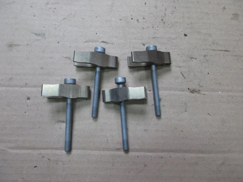 Кронштейн крепления форсунок MERCEDES-BENZ E-класс W213/S213/C238/A238 (2016 - 2021) фото 1 — Разборка Мерседес