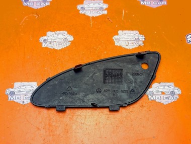 Решетка в бампер MERCEDES-BENZ E-класс W211/S211 (2002 - 2006) — Разборка Мерседес