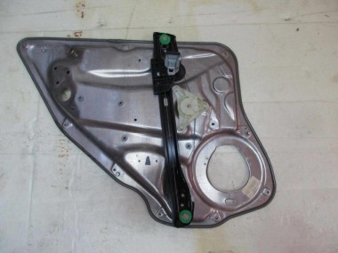 Стеклоподъемник задний правый MERCEDES-BENZ C-класс W204/S204 (2006 - 2011) — Разборка Мерседес