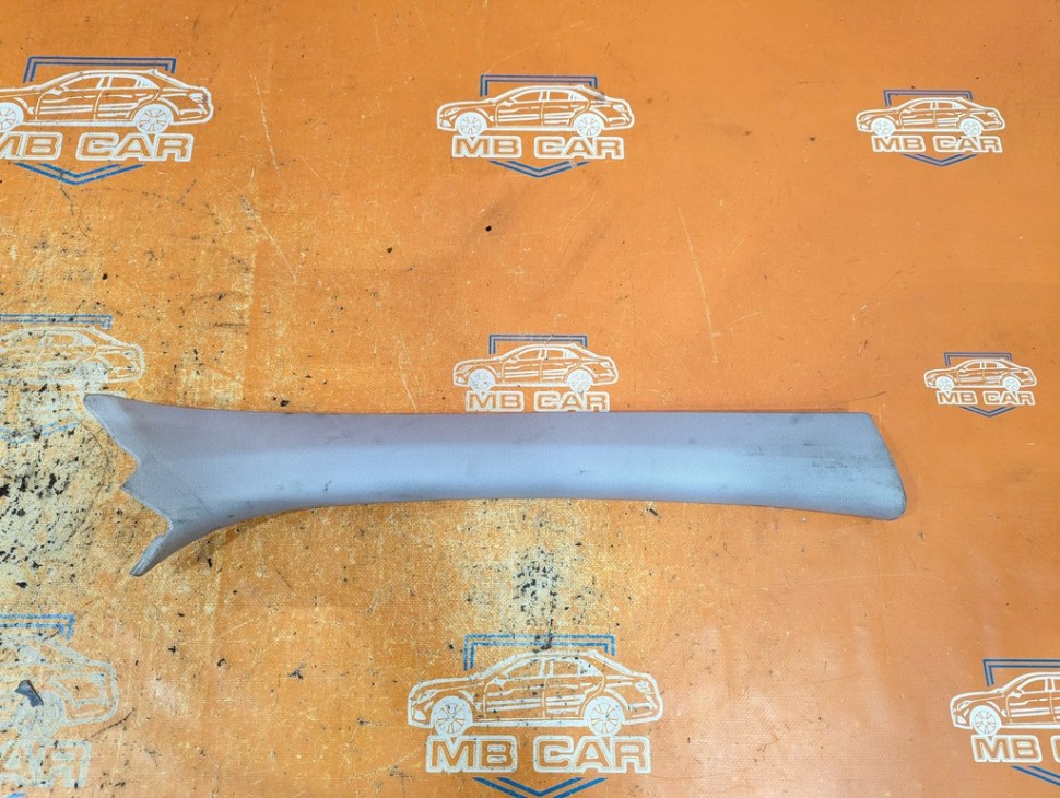 Накладка передней стойки MERCEDES-BENZ C-класс W204/S204 (2006 - 2011) фото 1 — Разборка Мерседес