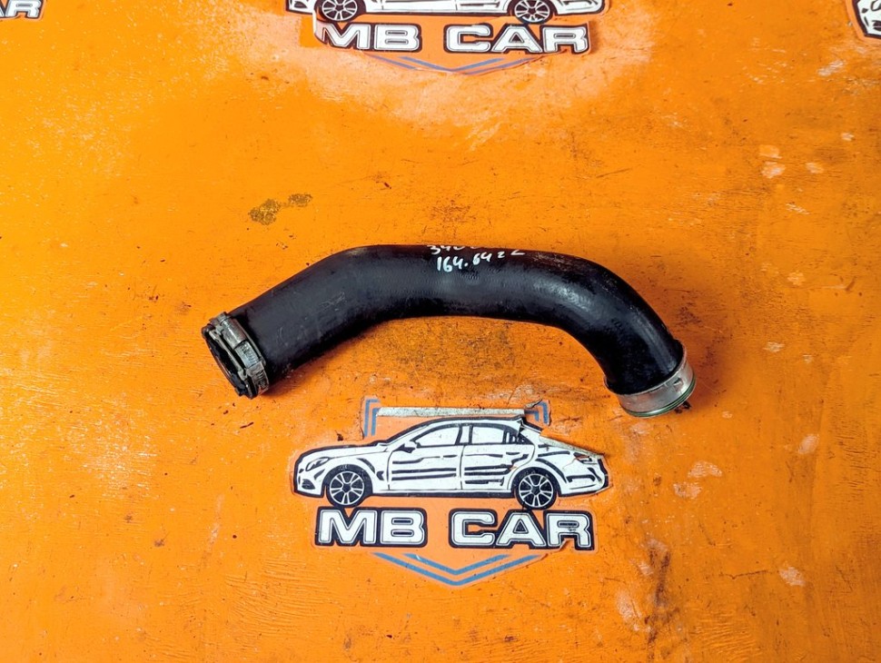 Патрубок интеркулера MERCEDES-BENZ M-класс W164 рестайлинг (2008 - 2011) фото 1 &mdash; Разборка Мерседес