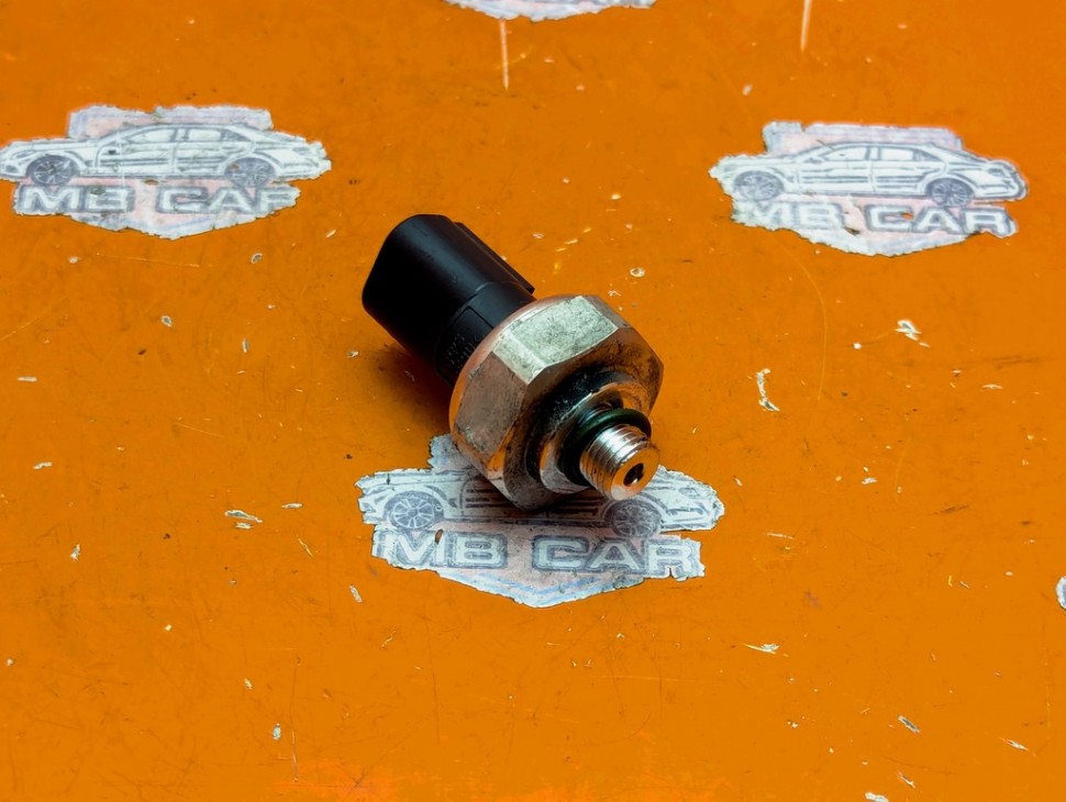 Датчик давления MERCEDES-BENZ C-класс W204/S204 (2006 - 2011) фото 1 — Разборка Мерседес