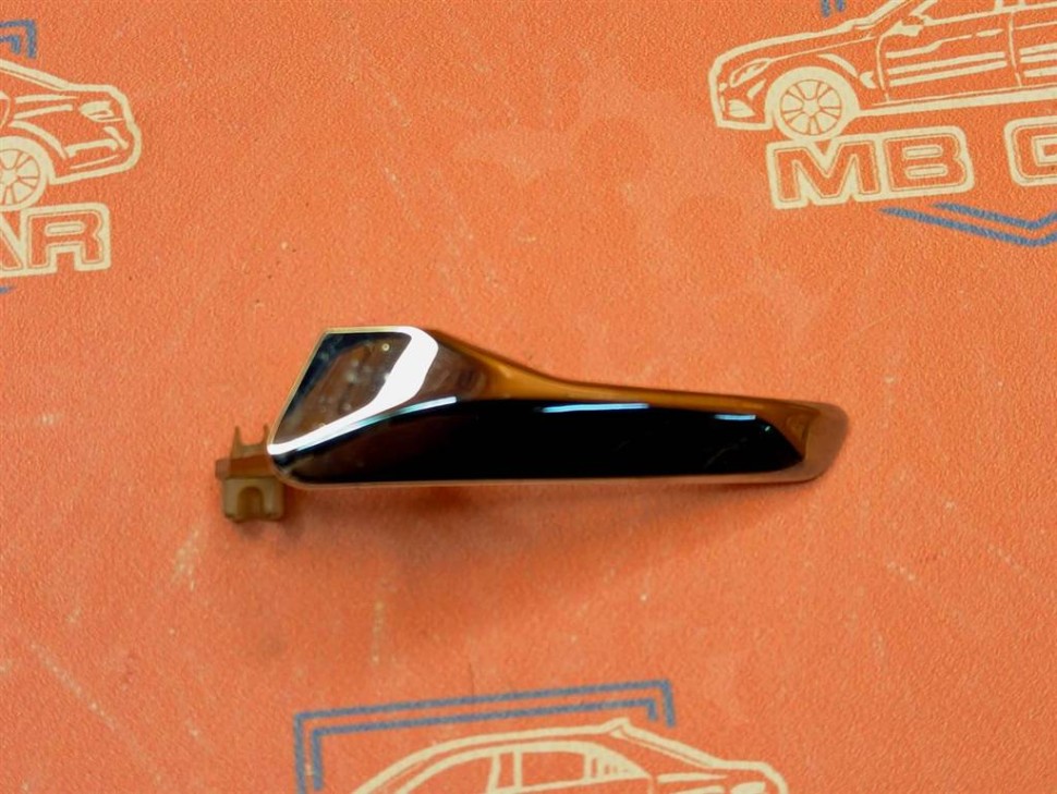 Ручка двери внутренняя MERCEDES-BENZ M-класс W163 (1997 - 2001) фото 1 — Разборка Мерседес