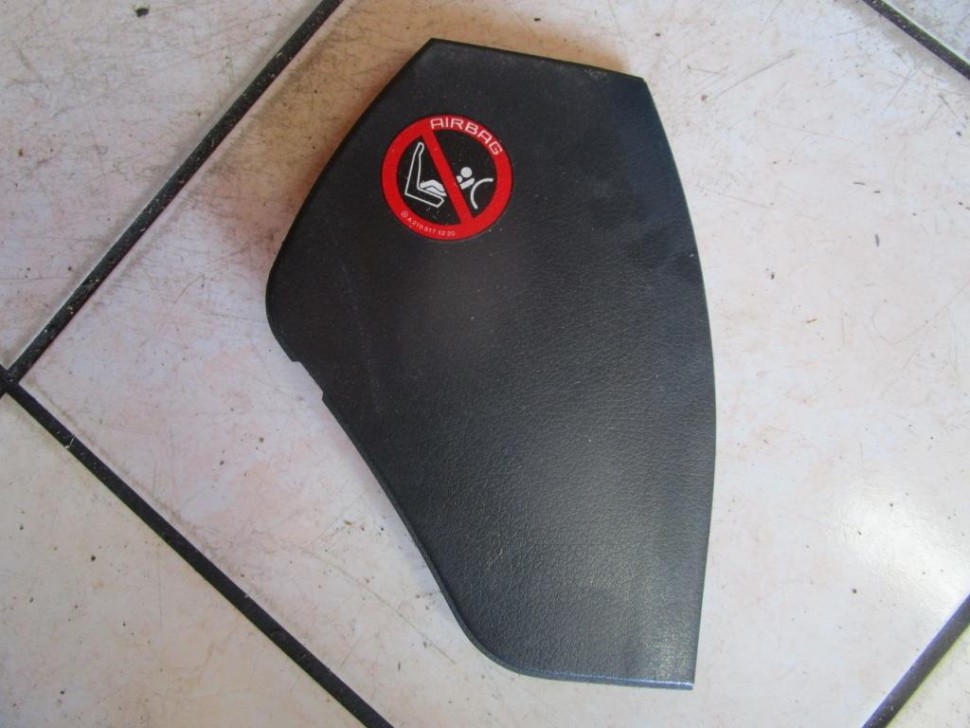 Накладка торпеды MERCEDES-BENZ E-класс W210/S210 (1995 - 1999) фото 1 — Разборка Мерседес