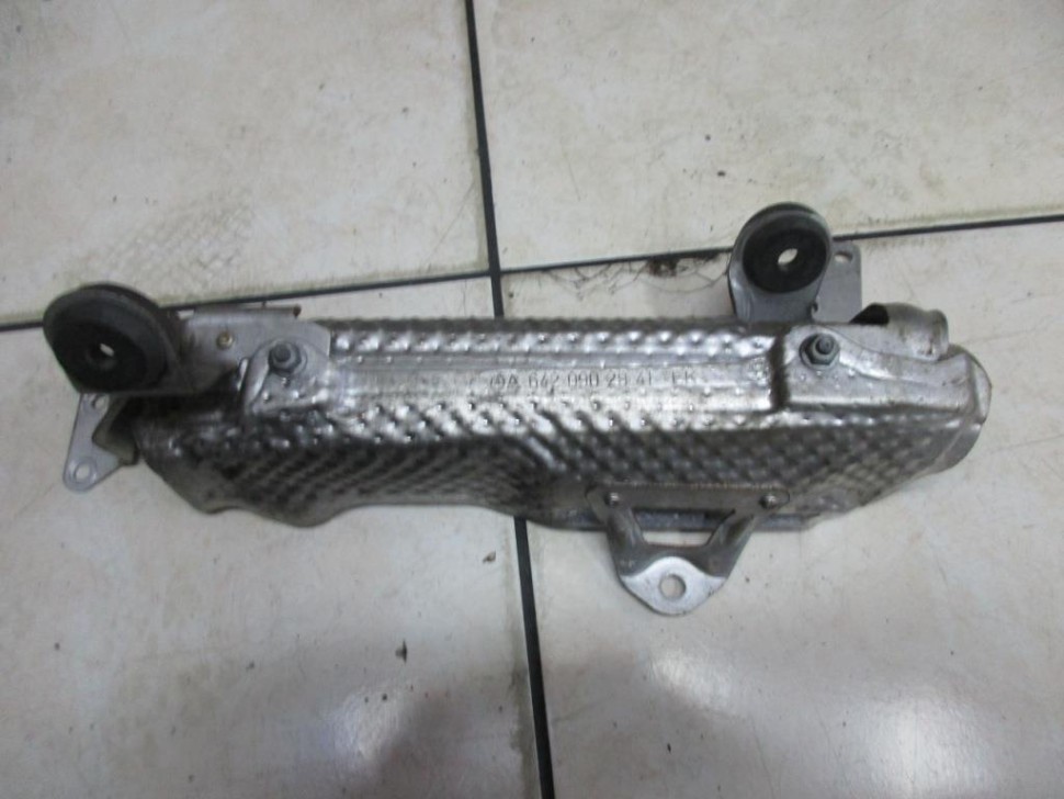 Защитный экран MERCEDES-BENZ M-класс W166 (2011 - 2015) фото 1 — Разборка Мерседес