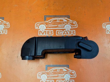 Резонатор воздушного фильтра MERCEDES-BENZ C-класс W203/S203/CL203 (2000 - 2004) — Разборка Мерседес