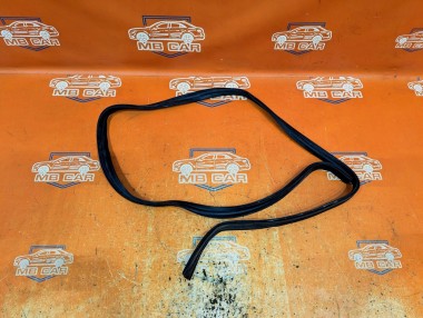 Уплотнитель моторного отсека MERCEDES-BENZ E-класс W211/S211 (2002 - 2006) — Разборка Мерседес