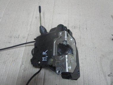 Замок двери передней правой MERCEDES-BENZ C-класс W203/S203/CL203 рестайлинг (2004 - 2008) — Разборка Мерседес