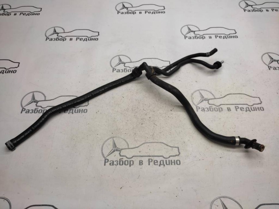 Патрубок ОЖ MERCEDES-BENZ CLS-класс C219 (2004 - 2008) фото 1 — Разборка Мерседес