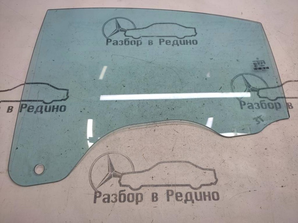 Стекло заднее левое MERCEDES-BENZ CLS-класс C219 (2004 - 2008) фото 1 — Разборка Мерседес