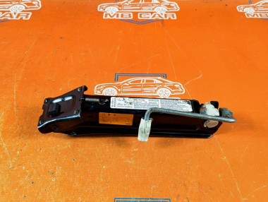 Домкрат MERCEDES-BENZ C-класс W203/S203/CL203 рестайлинг (2004 - 2008) — Разборка Мерседес