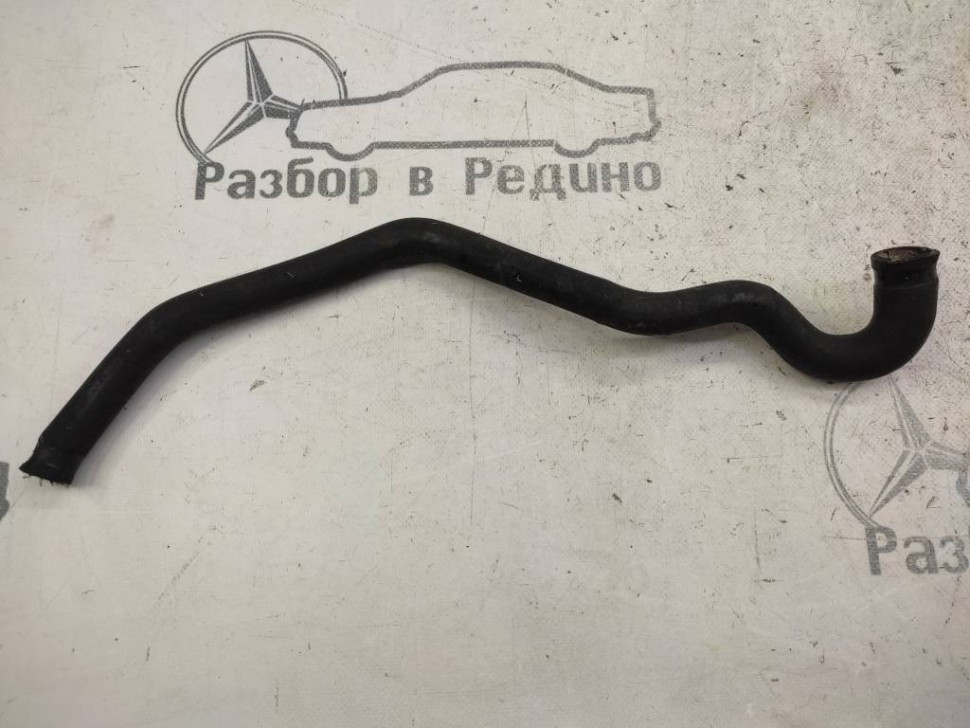 Патрубок ОЖ MERCEDES-BENZ Vito W638 (1996 - 2003) фото 1 — Разборка Мерседес