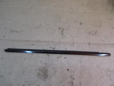 Молдинг стекла двери MERCEDES-BENZ E-класс W211/S211 (2002 - 2006) — Разборка Мерседес