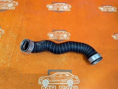 Патрубок интеркулера MERCEDES-BENZ SLK-класс R171 (2004 - 2008) — Разборка Мерседес