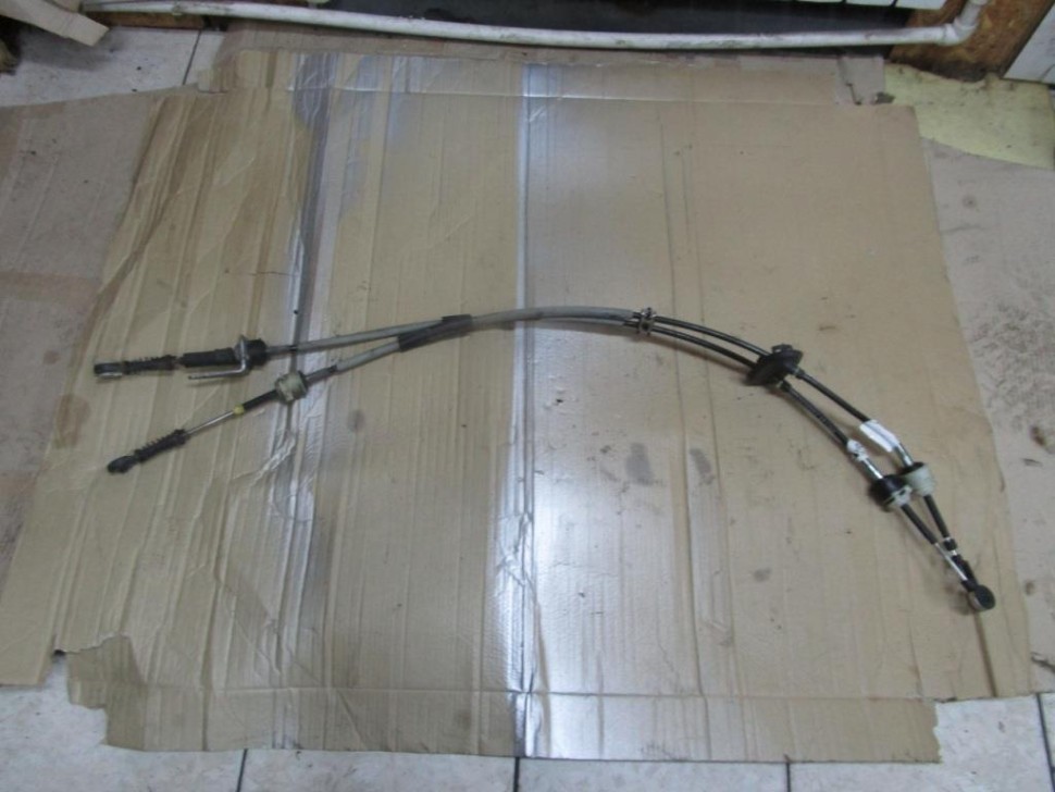 Трос кулисы МКПП MERCEDES-BENZ CLA-класс C117/X117 (2013 - 2016) фото 1 — Разборка Мерседес