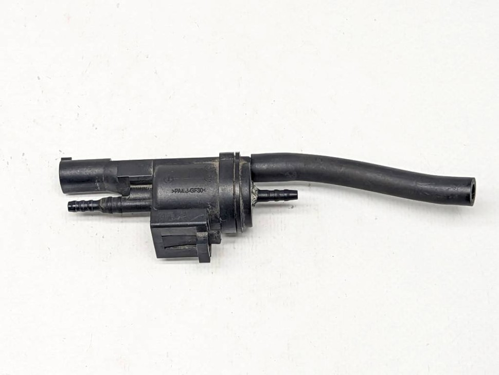 Клапан электромагнитный MERCEDES-BENZ E-класс W212/S212/C207/A207 (2009 - 2013) фото 1 — Разборка Мерседес