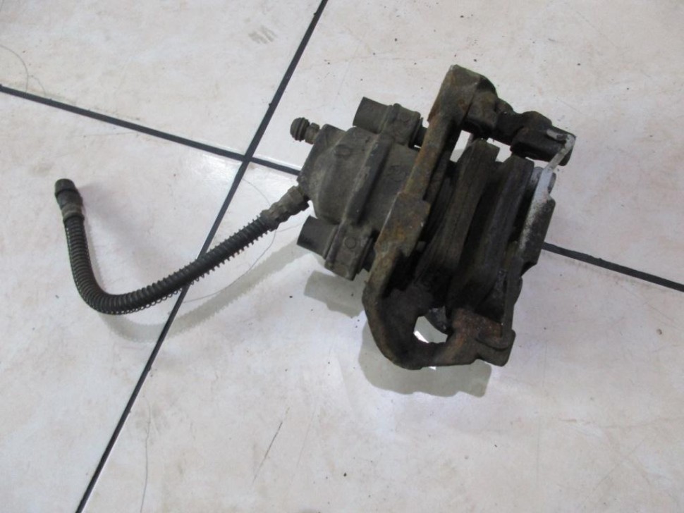 Суппорт задний левый MERCEDES-BENZ S-класс W220 рестайлинг (2002 - 2005) фото 1 — Разборка Мерседес