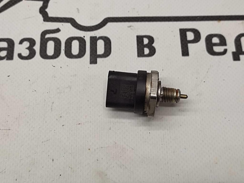 Датчик давления топлива MERCEDES-BENZ C-класс W204/S204 (2006 - 2011) фото 1 — Разборка Мерседес