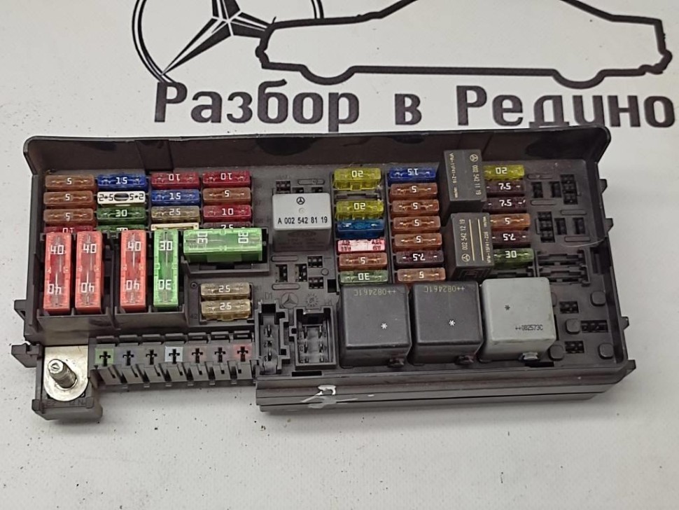 Блок предохранителей MERCEDES-BENZ M-класс W164 рестайлинг (2008 - 2011) фото 1 — Разборка Мерседес