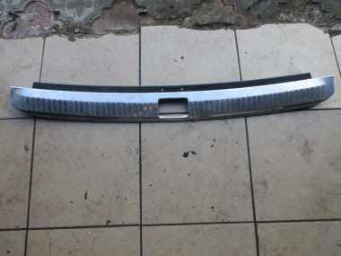 Накладка замка багажника MERCEDES-BENZ C-класс W203/S203/CL203 рестайлинг (2004 - 2008) — Разборка Мерседес