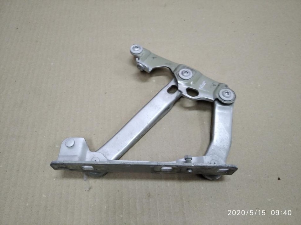 Петля капота MERCEDES-BENZ SLK-класс R171 (2004 - 2008) фото 1 — Разборка Мерседес