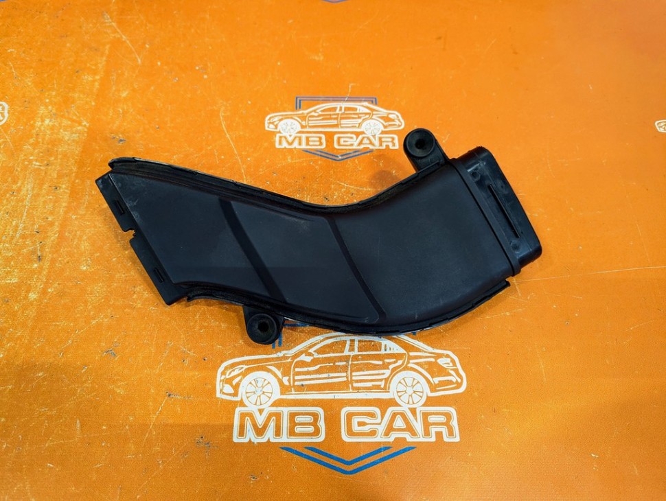 Патрубок воздушный MERCEDES-BENZ E-класс W213/S213/C238/A238 (2016 - 2021) фото 1 — Разборка Мерседес