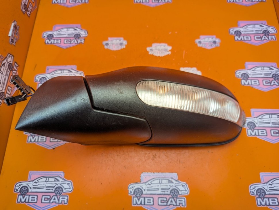 Зеркало левое MERCEDES-BENZ A-класс W168 рестайлинг (2001 - 2004) A 170 1.7 AT (95 л.с.) фото 1 &mdash; Разборка Мерседес