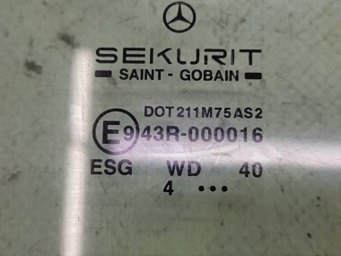 Стекло переднее правое MERCEDES-BENZ V-класс W639 (2003 - 2014) — Разборка Мерседес