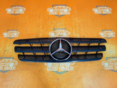 Решетка радиатора MERCEDES-BENZ M-класс W163 рестайлинг (2001 - 2005) — Разборка Мерседес