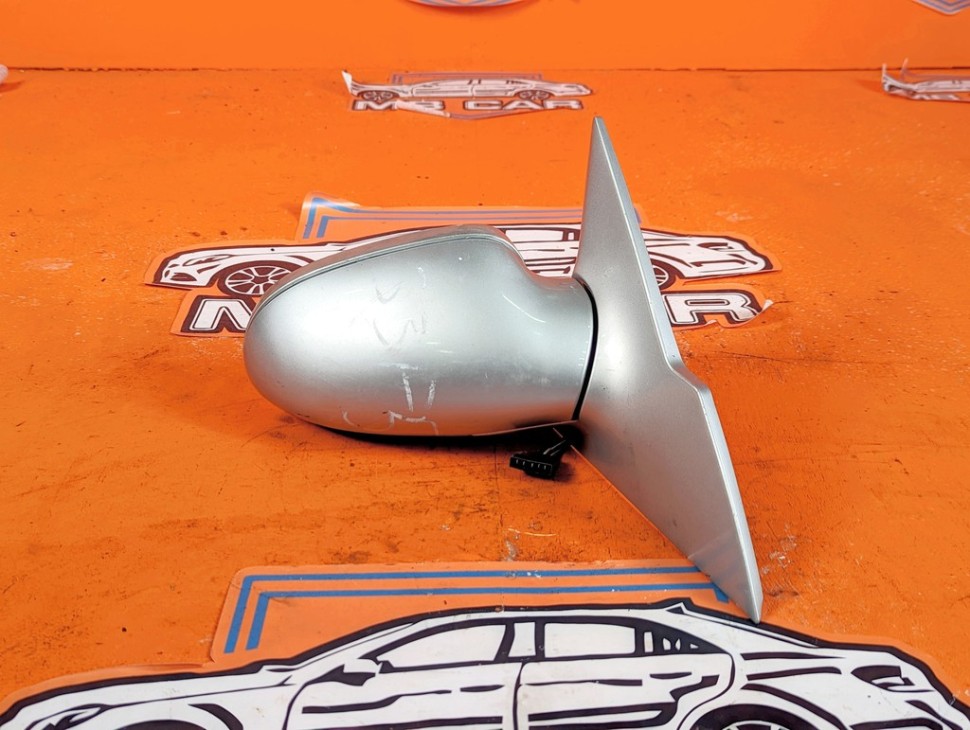 Зеркало правое MERCEDES-BENZ CLK-класс C208/A208 (1997 - 2000) фото 1 &mdash; Разборка Мерседес