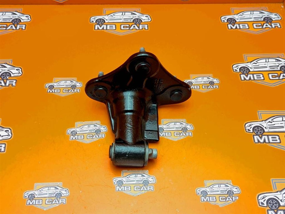 Петля двери MERCEDES-BENZ GLE-класс Coupe C292 (2015 - 2019) фото 1 — Разборка Мерседес