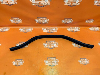 Уплотнитель моторного отсека MERCEDES-BENZ GLE-класс Coupe C292 (2015 - 2019) — Разборка Мерседес